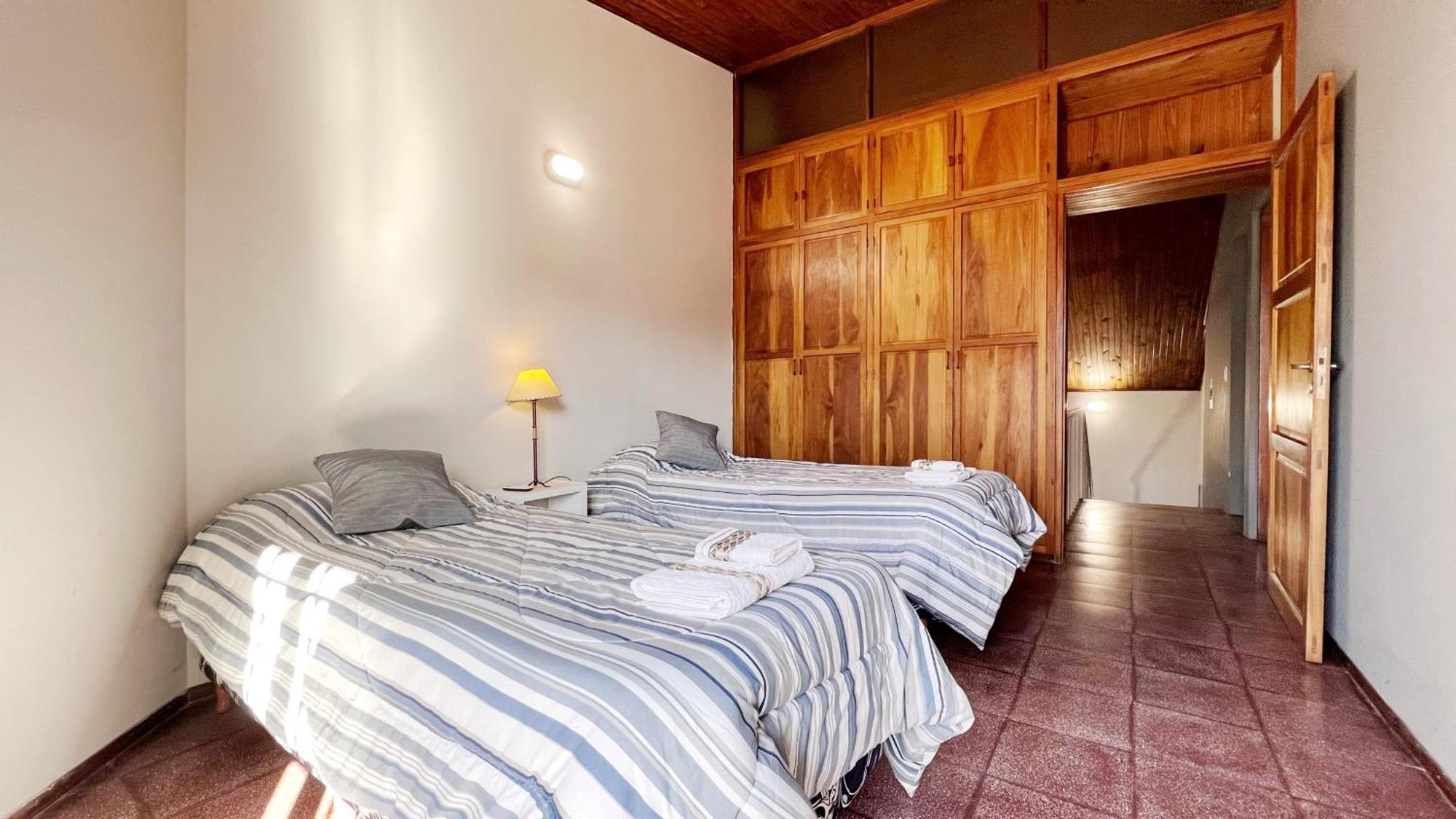 Duplex Mendoza Con Chochera Techada Exterior photo